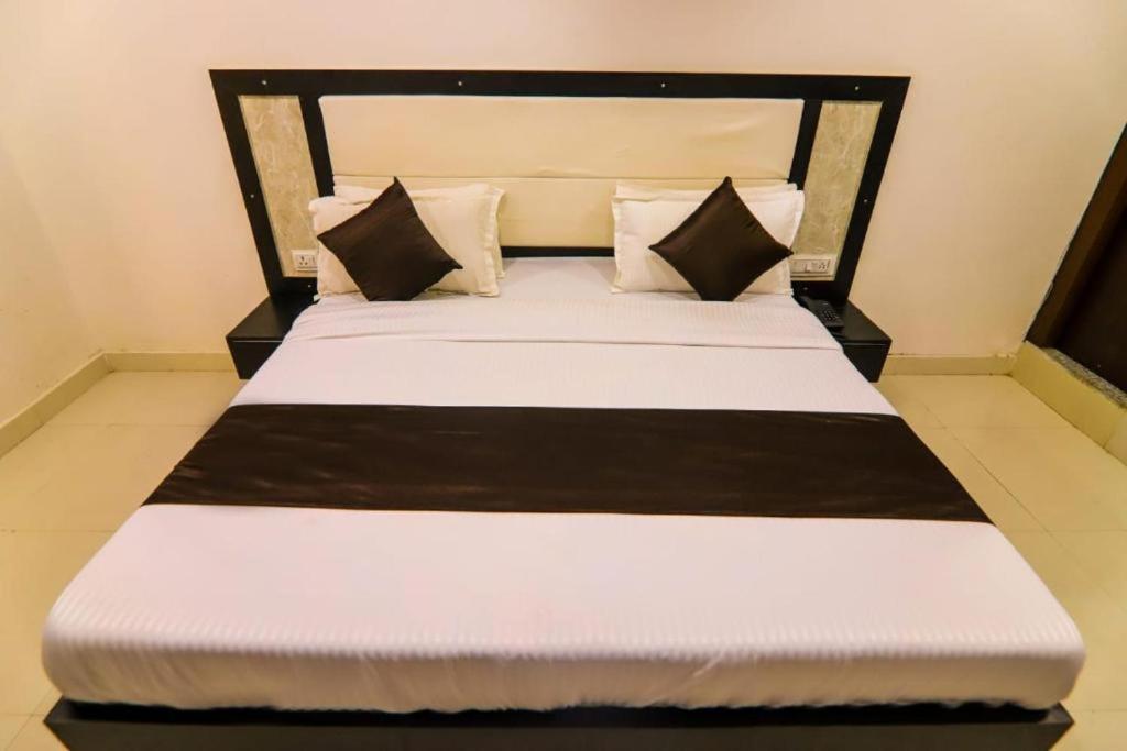 Elite Hotel 2*