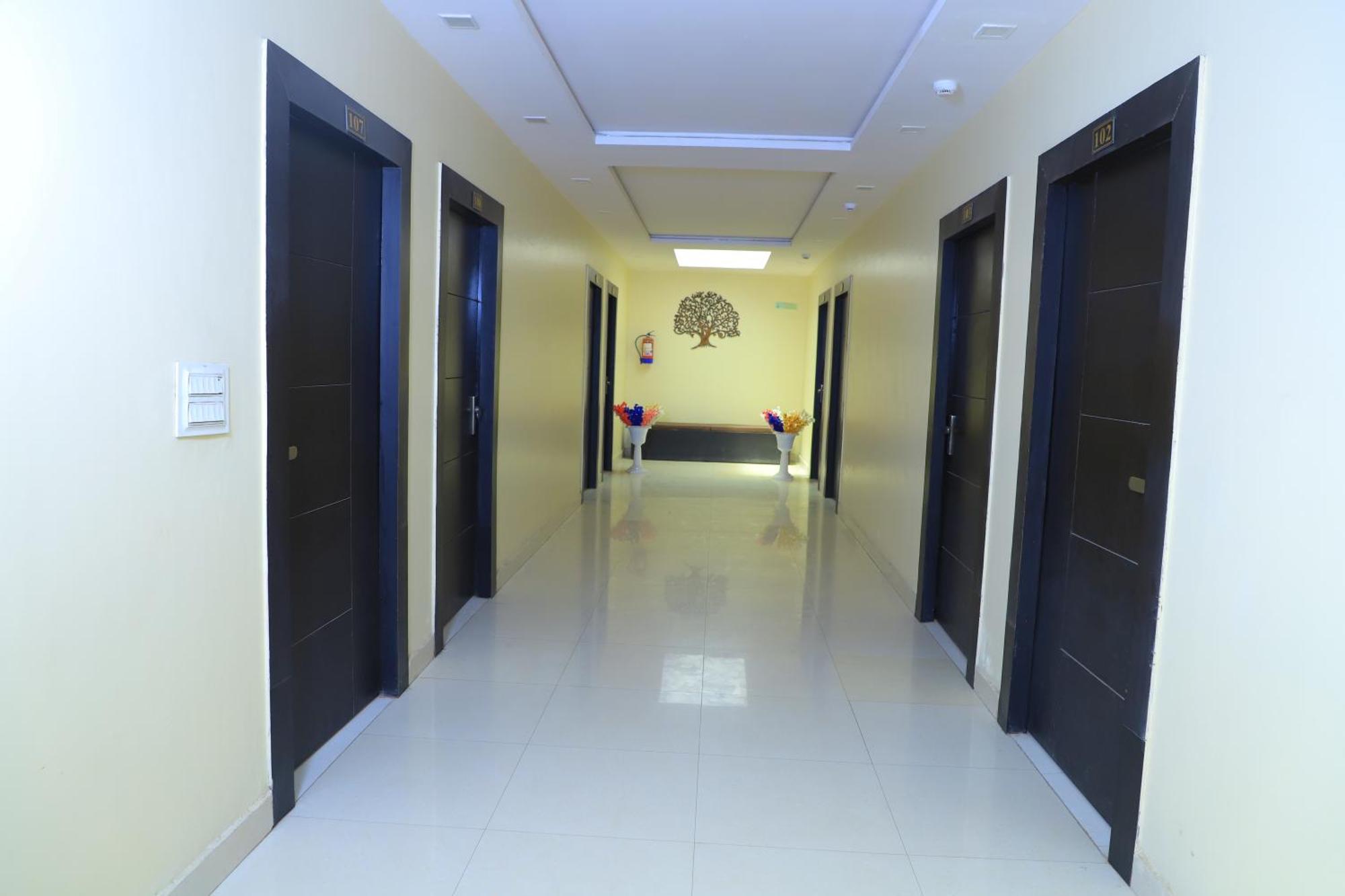 Elite 2* Agra (Uttar Pradesh)